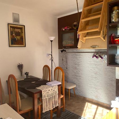 Pokoje Goscinne Renata Knitter Komnino Exterior foto